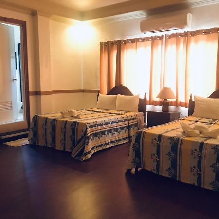 Sipalay Jamont Hotel Exterior photo
