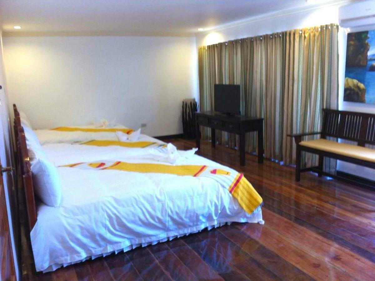 Sipalay Jamont Hotel Exterior photo
